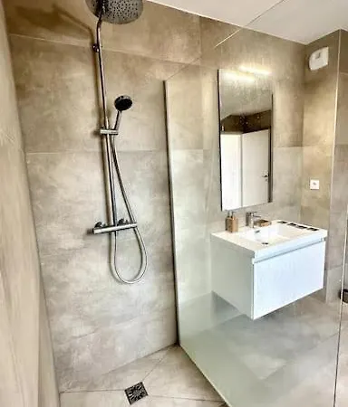 Duplex Cosy 6 Personnes Au Coeur De مُلووز